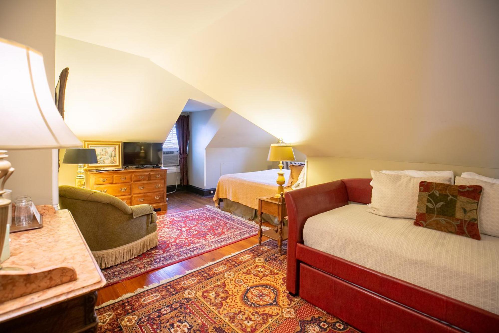 Cameron Estate Inn Mount Joy Extérieur photo