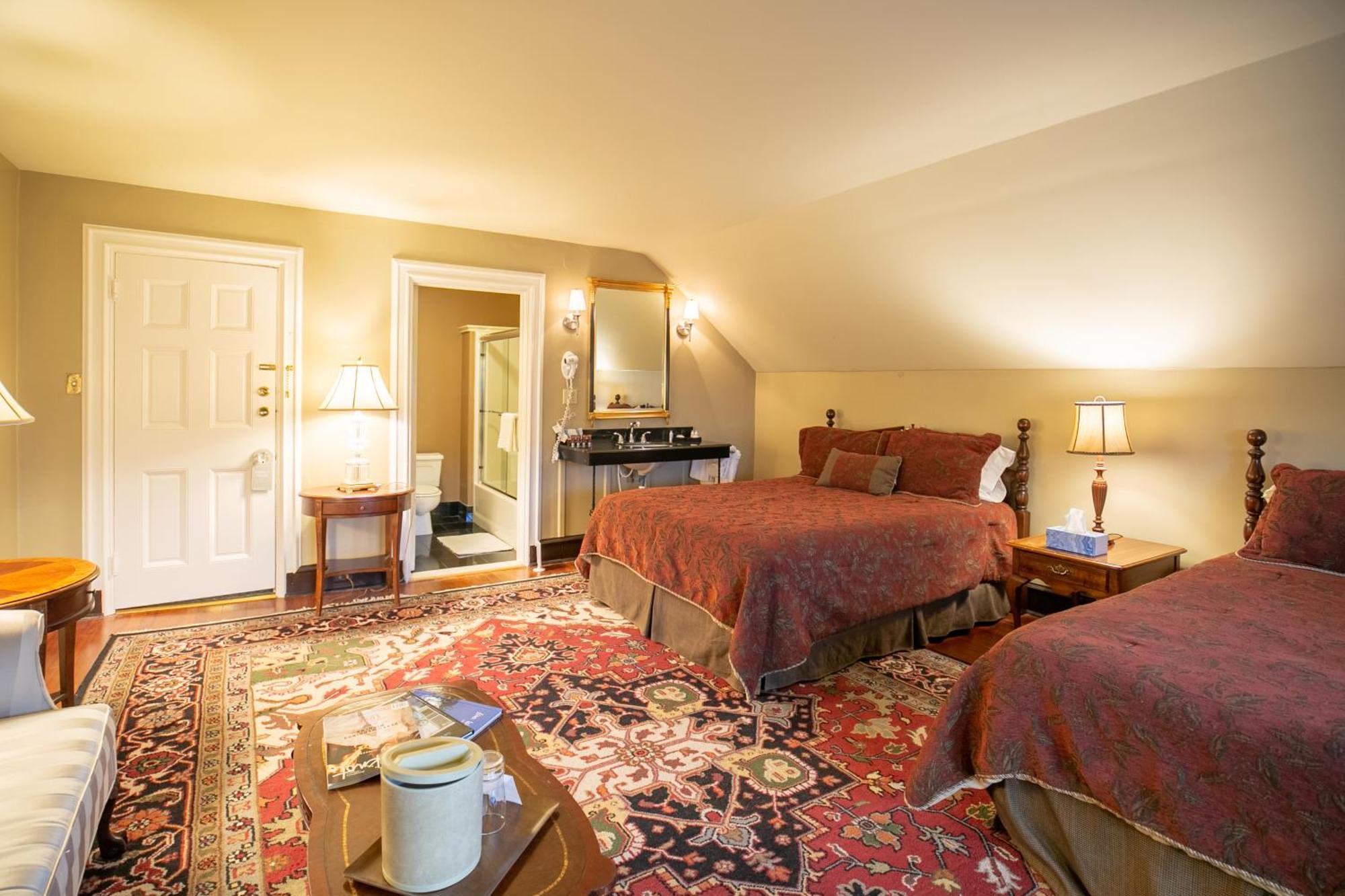 Cameron Estate Inn Mount Joy Extérieur photo