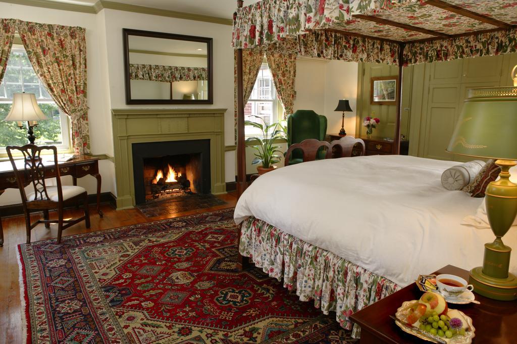 Cameron Estate Inn Mount Joy Extérieur photo