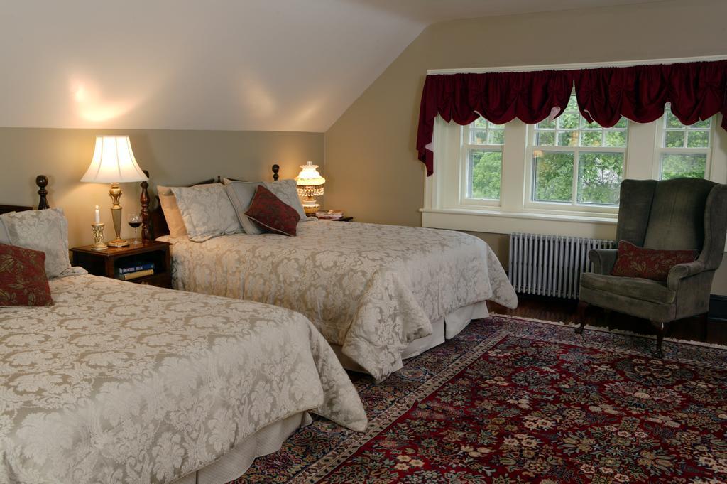 Cameron Estate Inn Mount Joy Extérieur photo